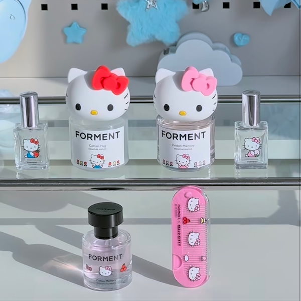 Qoo10] FORMENT [SPECIAL GIFT/ハローキティ