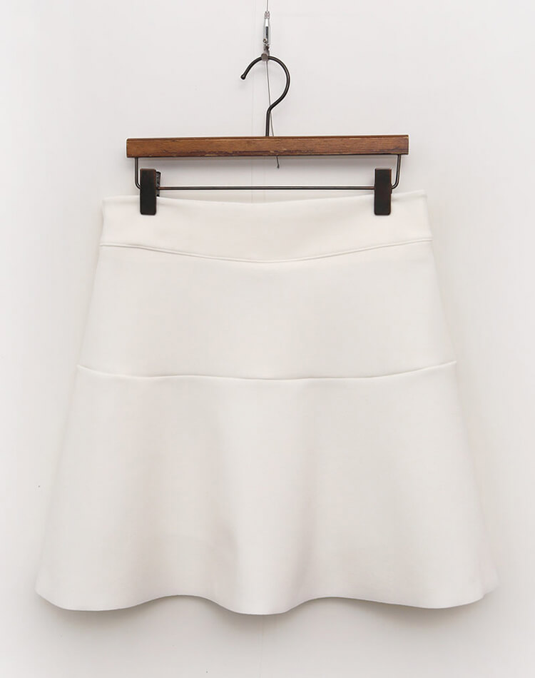 ゴルフ レディース 韓国 スカート フリルスカート Aライン フレア 無地 スポーツウェア テニス ゴルフウェア ウエストゴム 美脚 体型カバー シンプル おしゃれ 可愛い ネイビー アイボリー ライ