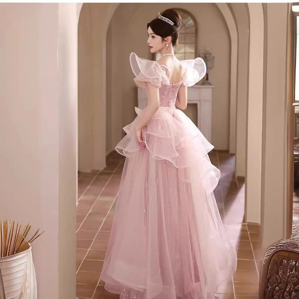 ピンクの夜の軽いドレスのスカートの女性のフランス式のハイエンドの軽い豪華な大衆の気質の名媛の高級感の声楽の芸は成人の贈り物を試験します ピンクの夜の軽いドレスのスカートの女性のフランス式のハイエンドの軽い豪華な大衆の気質の名媛の高級感の声楽の芸は成人の贈り物を試験します