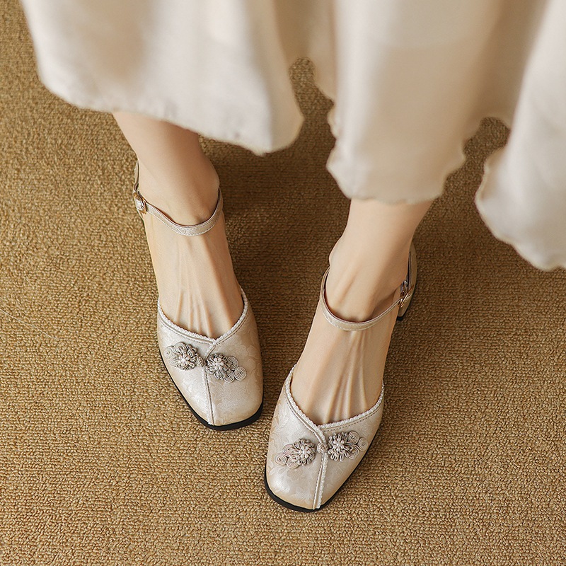 新中華風 刺繍 ブロックヒール サンダル チャイナドレス コーデ レディース 夏 新中華風 刺繍 ブロックヒール サンダル チャイナドレス コーデ レディース 夏