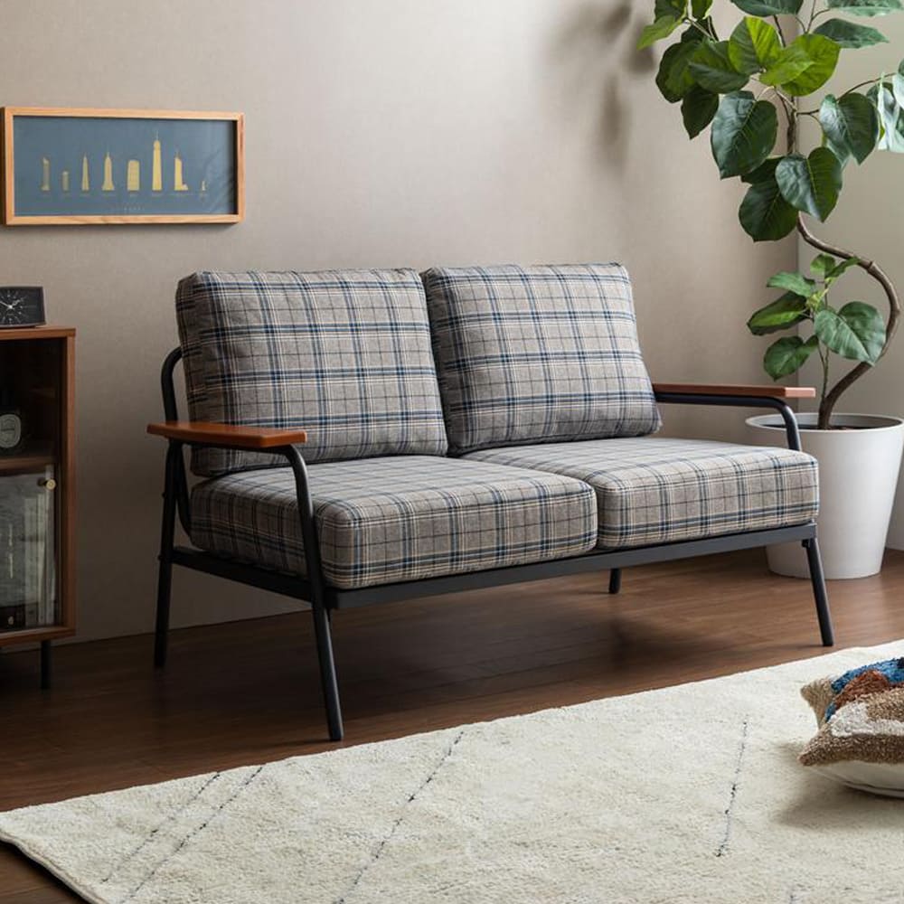 チェック柄２人掛けソファ　ソファー　２人掛け　コンパクト　二人　２Ｐ　チェック柄　省スペース　小さめ　天然木　肘掛け　アームレス