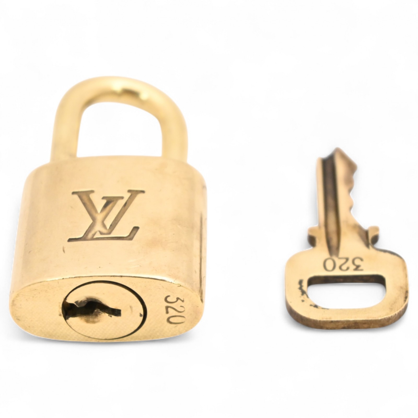 ルイヴィトン カデナ 10点セット パドロック 南京錠 鍵付き Bランク set5519se ルイヴィトン カデナ 10点セット パドロック 南京錠 鍵付き Bランク set5519se