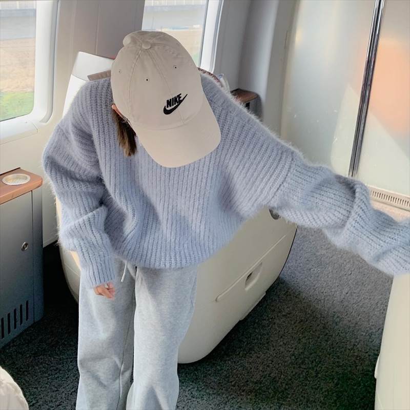 ニット トップス セーター プルオーバー クルーネック ドロップショルダー 長袖 萌袖 個性的 アプリコット グレー レディース くすみ 秋 冬 ミドル ロング ルーズ ママ マタニティ フェミニン