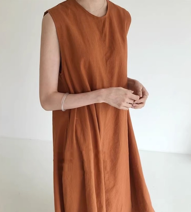 ワンピース ワンピドレス ロング ロング丈 袖なし ノースリーブ ラウンドネック 襟なし セミフレア Aライン ファスナー ポケット 綿 リネン かわいい 大人可愛い シンプル 大人 おしゃれ お洒落 ワンピース ワンピドレス ロング ロング丈 袖なし ノースリーブ ラウンドネック 襟なし セミフレア Aライン ファスナー ポケット 綿 リネン かわいい 大人可愛い シンプル 大人 おしゃれ お洒落