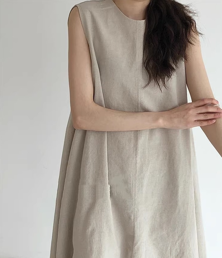 ワンピース ワンピドレス ロング ロング丈 袖なし ノースリーブ ラウンドネック 襟なし セミフレア Aライン ファスナー ポケット 綿 リネン かわいい 大人可愛い シンプル 大人 おしゃれ お洒落 ワンピース ワンピドレス ロング ロング丈 袖なし ノースリーブ ラウンドネック 襟なし セミフレア Aライン ファスナー ポケット 綿 リネン かわいい 大人可愛い シンプル 大人 おしゃれ お洒落