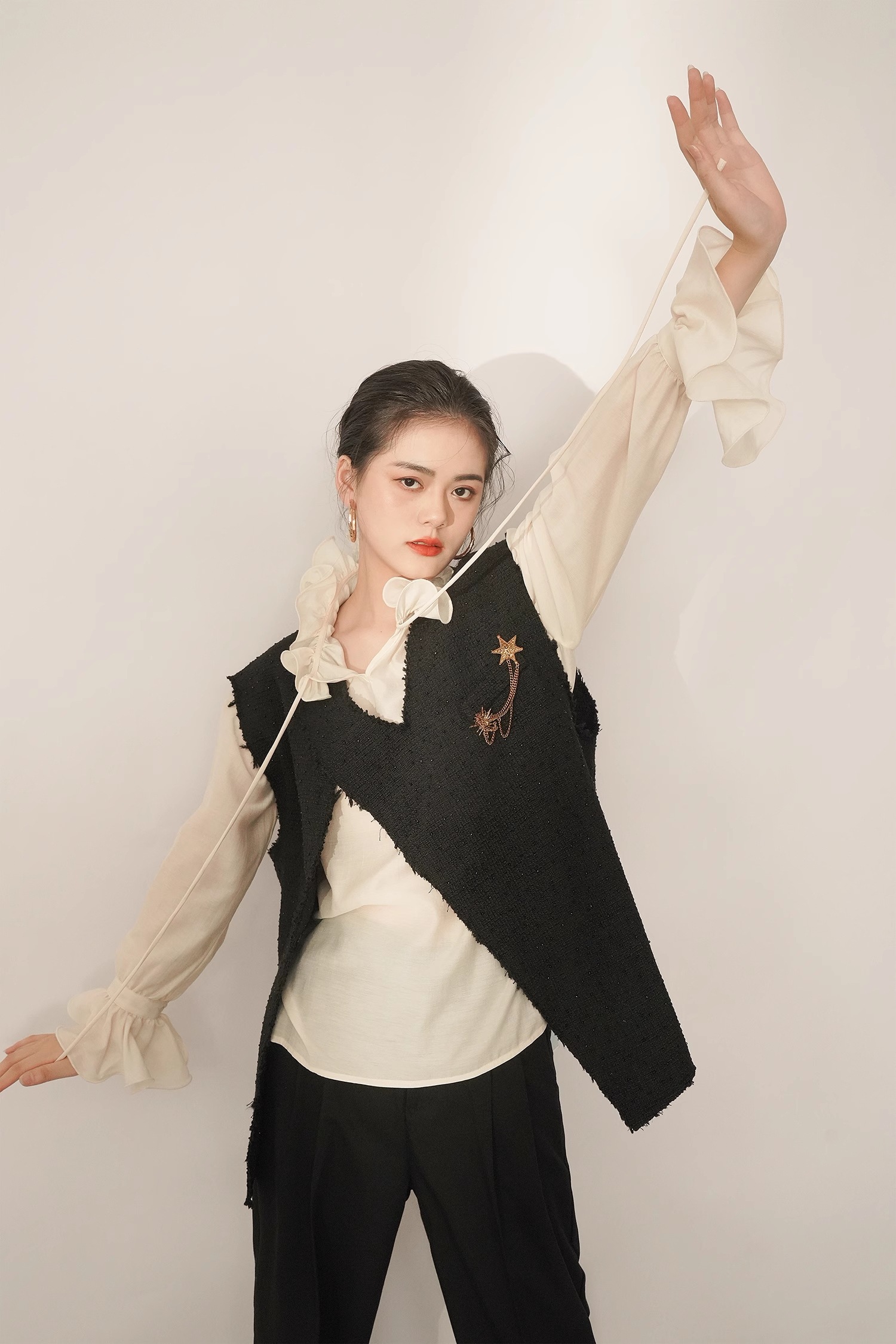 シック スモール トップ 秋 スリーブ 長袖 Tシャツ 個性的 トップス シャツ 袖あり 長袖 襟付き かわいい 大人可愛い 大人 上品 おしゃれ お洒落 大人可愛い 大人女子 こなれ感 キュート シック スモール トップ 秋 スリーブ 長袖 Tシャツ 個性的 トップス シャツ 袖あり 長袖 襟付き かわいい 大人可愛い 大人 上品 おしゃれ お洒落 大人可愛い 大人女子 こなれ感 キュート