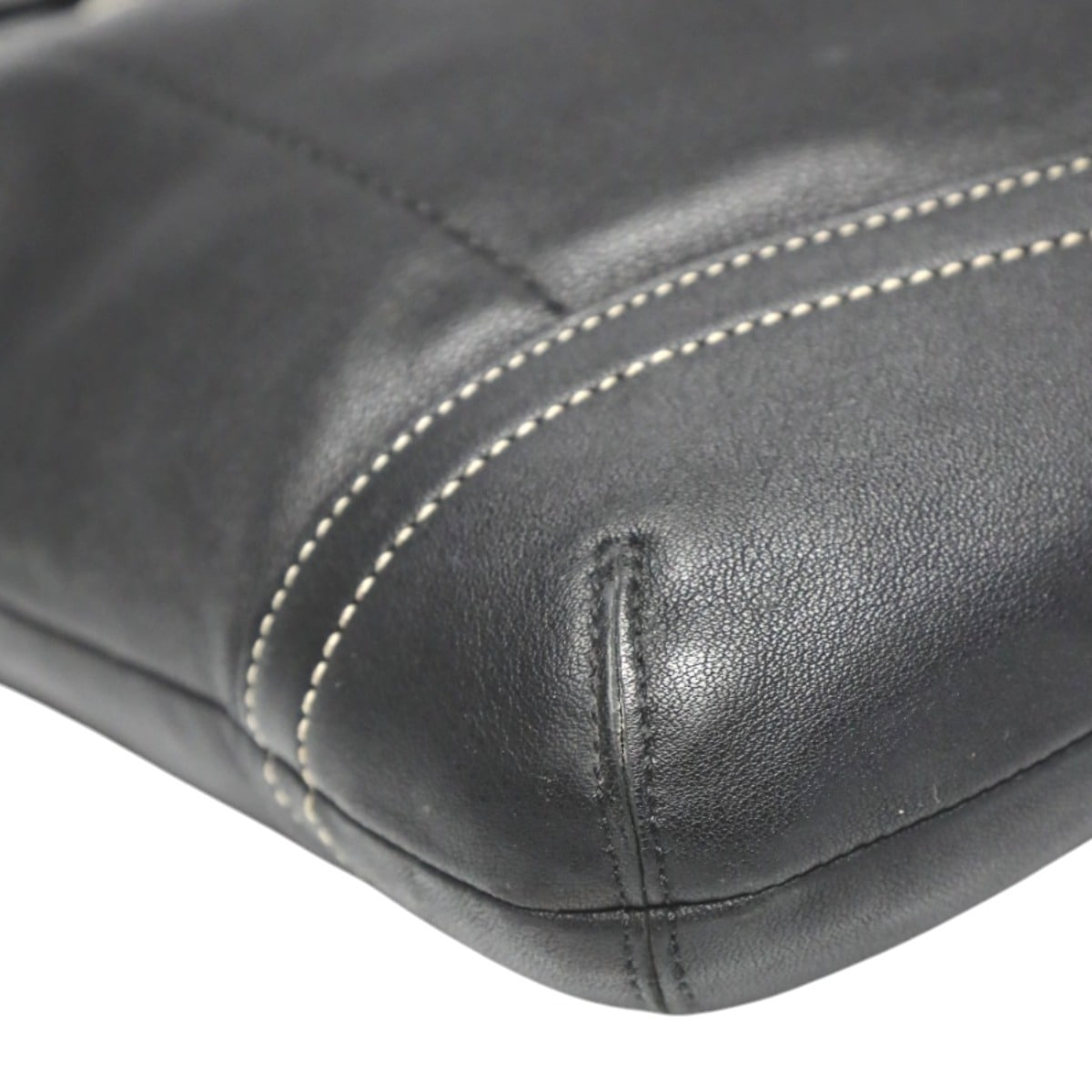 F10938 カーフ 斜めがけ F10938 カーフ 斜めがけ