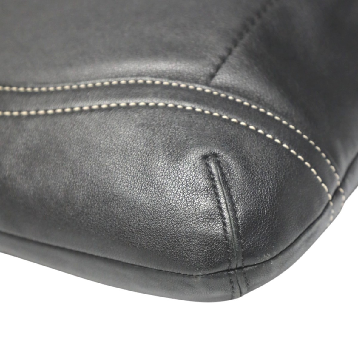 F10938 カーフ 斜めがけ F10938 カーフ 斜めがけ