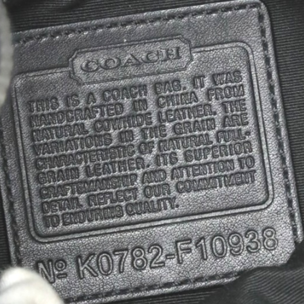 F10938 カーフ 斜めがけ F10938 カーフ 斜めがけ