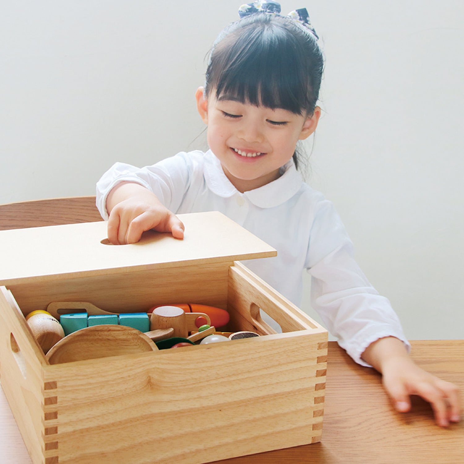 知育玩具 木のおもちゃ おままごとセット 食材いっぱい！ままごとフライパンセット ベビー キッズ 3歳 822081