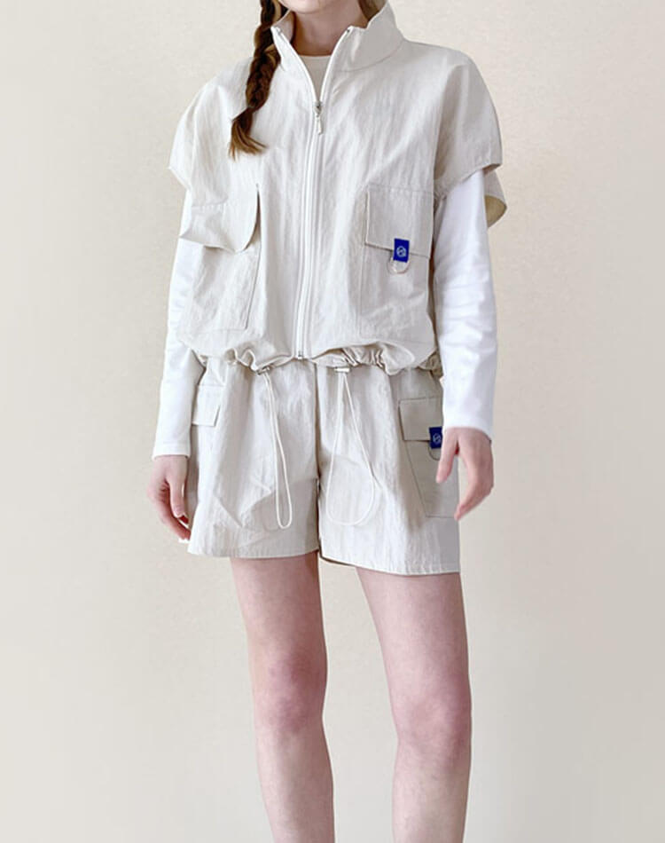 ゴルフ レディース 半袖 ベスト ジップアップ アノラック ポケット付き ストリング ドロスト デイリー スポーツウェア ゴルフウェア テニス レイヤード おしゃれ 韓国 ベージュ ホワイト グリーン ゴルフ レディース 半袖 ベスト ジップアップ アノラック ポケット付き ストリング ドロスト デイリー スポーツウェア ゴルフウェア テニス レイヤード おしゃれ 韓国 ベージュ ホワイト グリーン