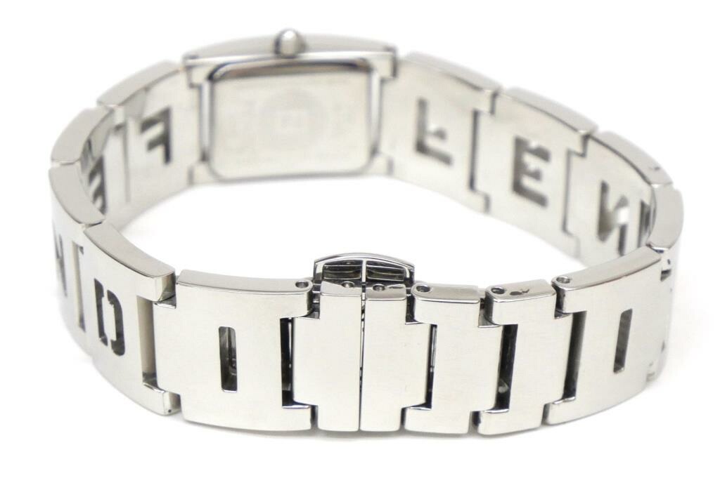 FENDI 腕時計 ｸｵｰﾂ 3150L 黒文字盤 ｽﾃﾝﾚｽｽﾁｰﾙ 【中古】(63474)