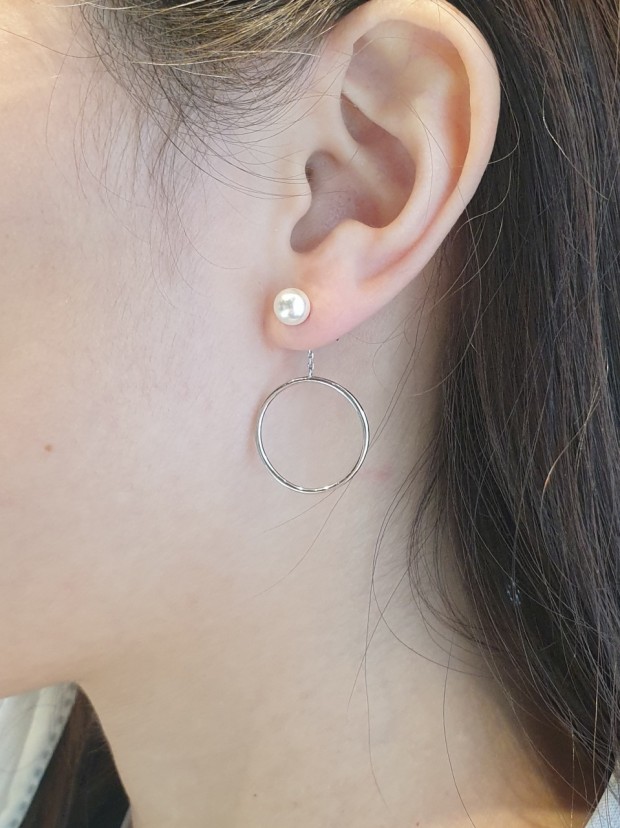 ピアス 10Kゴールド 本物のダイヤモンド レディース スタッドピアス