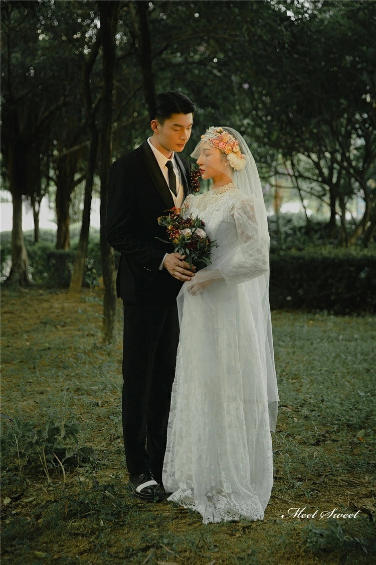 ウェディングドレス ロングドレス スレンダードレス 長袖 レース レトロ調 ビンテージ風 二次会 結婚式 前撮り ブライダル 花嫁 ウエディングドレス 海外挙式 オフホワイト パーティードレス フォト ウェディングドレス ロングドレス スレンダードレス 長袖 レース レトロ調 ビンテージ風 二次会 結婚式 前撮り ブライダル 花嫁 ウエディングドレス 海外挙式 オフホワイト パーティードレス フォト