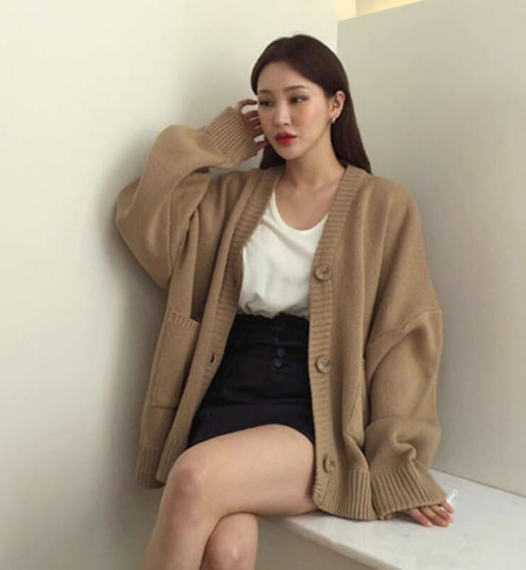 オーバーサイズカーディガン センターボタン カーディガン デート 高級 ニッチ 長袖 ニット かわいい 大人可愛い きれいめ シンプル カジュアル 大人 上品 おしゃれ お洒落 かっこいい レトロ オーバーサイズカーディガン センターボタン カーディガン デート 高級 ニッチ 長袖 ニット かわいい 大人可愛い きれいめ シンプル カジュアル 大人 上品 おしゃれ お洒落 かっこいい レトロ