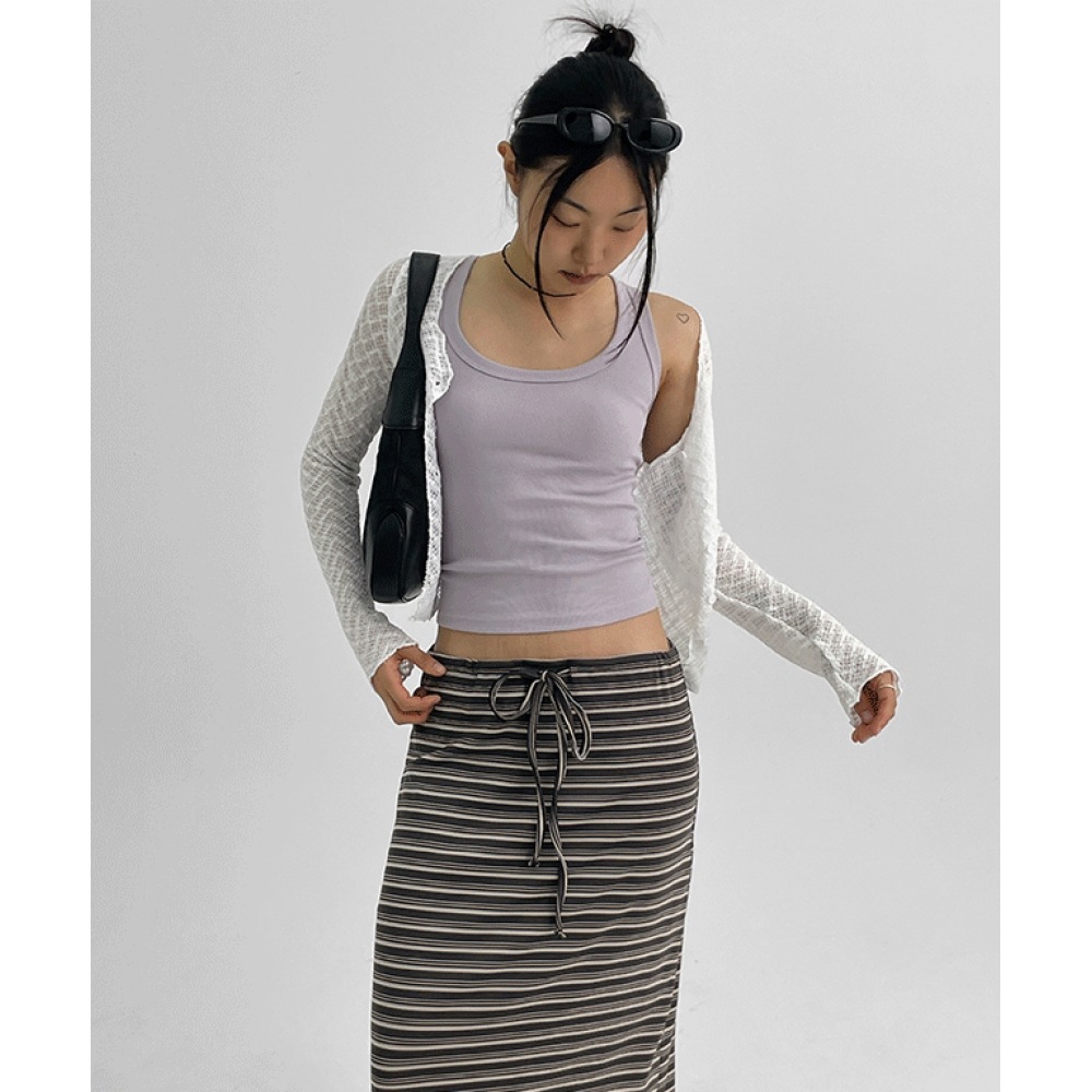 ブラックアップレッドボタンレースクロップカーディガン ブラックアップレッドボタンレースクロップカーディガン