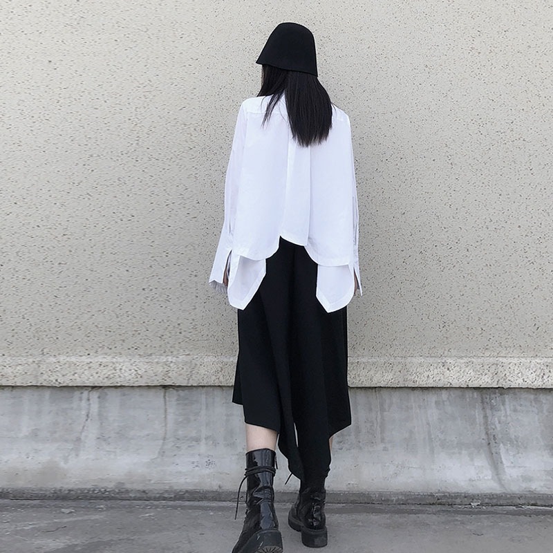 女性の不規則な薄いセクションルーズ長袖シャツ2022年春の新しいパーソナライズされたデザインレディースシャツ無地多目的トレンドラージサイズカジュアルシャツレディースファッション長袖シャツ 女性の不規則な薄いセクションルーズ長袖シャツ2022年春の新しいパーソナライズされたデザインレディースシャツ無地多目的トレンドラージサイズカジュアルシャツレディースファッション長袖シャツ