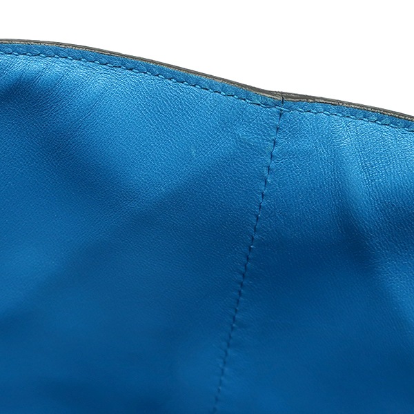 エルメス HERMES 2WAYバッグ ツールボックス 26 レザー ブルーザンジバル シャンパンゴールド金具 青 ショルダー 鍵1本欠品 C刻印【中古】 エルメス HERMES 2WAYバッグ ツールボックス 26 レザー ブルーザンジバル シャンパンゴールド金具 青 ショルダー 鍵1本欠品 C刻印【中古】