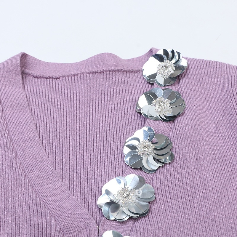 ニットカーディガン 長袖 Vネック ニット スパンコール フラワー ボタン 前開き スリム 細身 韓国 レディース かわいい 可愛い キュート 大人可愛い 大人女子 シンプル きれいめ