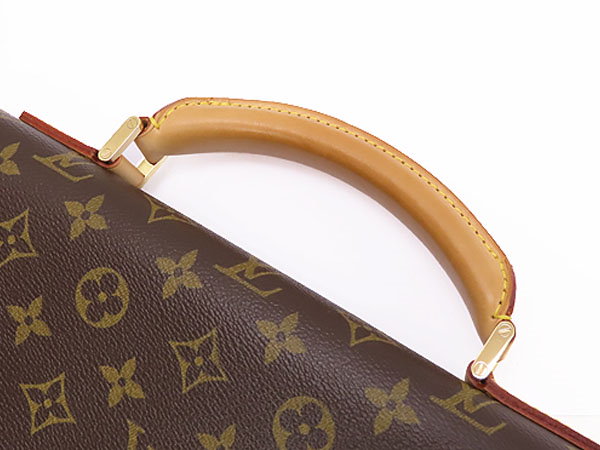 Qoo10] Louis Vuitton レア超美品ルイヴィトンモノグラムラギート