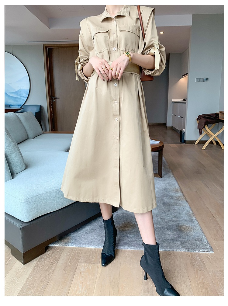 ワンピース シャツワンピース フレアワンピース 膝下 ミモレ ミモレ丈 袖あり 長袖 Vネック 襟付き スタンダードカラー フレア Aライン ベルト ウエストマーク ハイウエスト 前開き ボタン ワンピース シャツワンピース フレアワンピース 膝下 ミモレ ミモレ丈 袖あり 長袖 Vネック 襟付き スタンダードカラー フレア Aライン ベルト ウエストマーク ハイウエスト 前開き ボタン