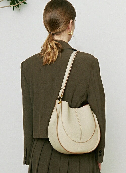 本革 トートバッグ＆ショルダーバッグ レディース 大容量 インナーバッグ付き iPad mini収納 30代50代 軽量 斜め掛け/肩掛け 通勤 お出かけ おしゃれ フォーマル シンプル 上品 ママバ