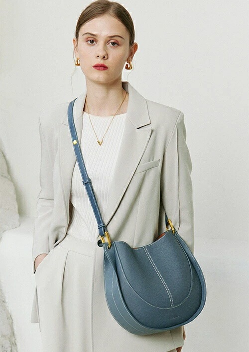 本革 トートバッグ＆ショルダーバッグ レディース 大容量 インナーバッグ付き iPad mini収納 30代50代 軽量 斜め掛け/肩掛け 通勤 お出かけ おしゃれ フォーマル シンプル 上品 ママバ