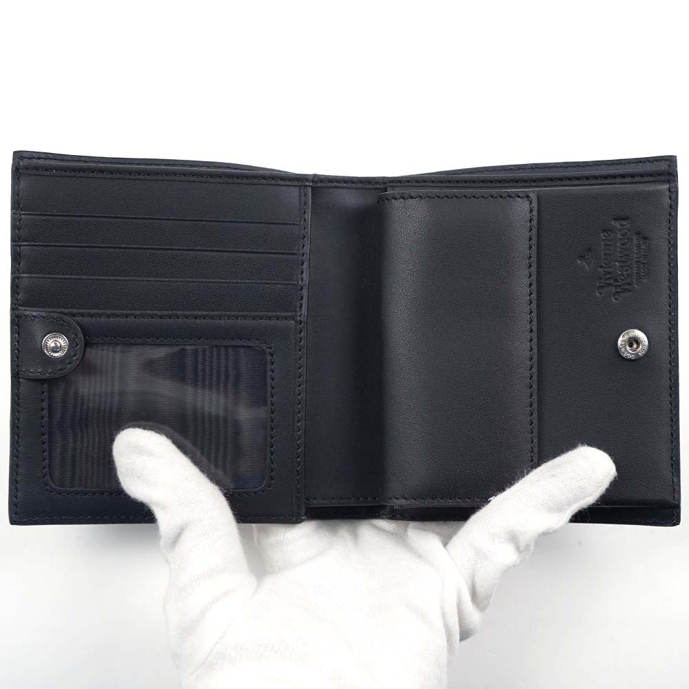 ヴィヴィアンウエストウッド 二つ折り財布 Vivienne Westwood レディース カードケース ウォレットバッグ お財布ポシェット ショルダーバッグ ブラック DEBBIE CARD CASE ヴィヴィアンウエストウッド 二つ折り財布 Vivienne Westwood レディース カードケース ウォレットバッグ お財布ポシェット ショルダーバッグ ブラック DEBBIE CARD CASE