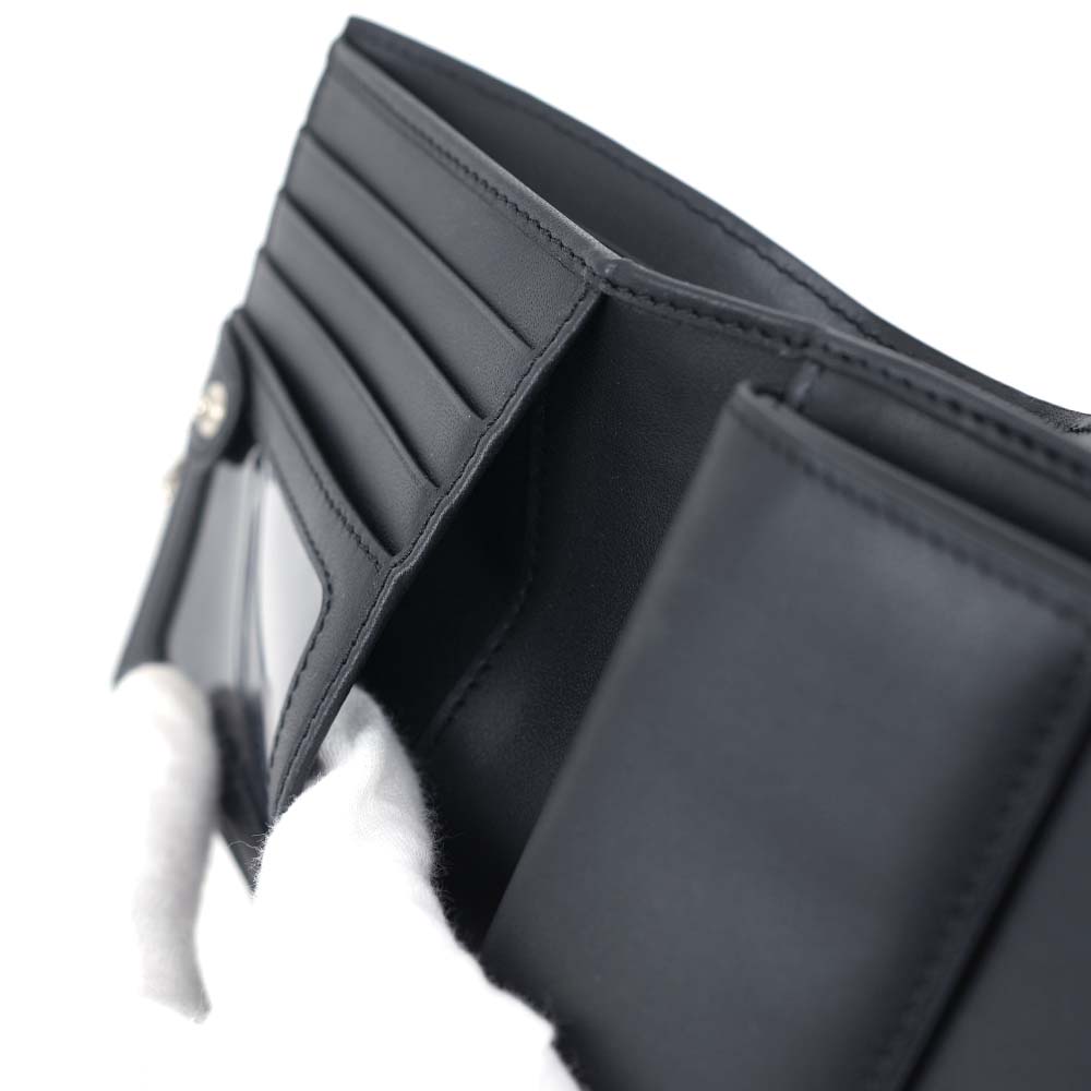 ヴィヴィアンウエストウッド 二つ折り財布 Vivienne Westwood レディース カードケース ウォレットバッグ お財布ポシェット ショルダーバッグ ブラック DEBBIE CARD CASE ヴィヴィアンウエストウッド 二つ折り財布 Vivienne Westwood レディース カードケース ウォレットバッグ お財布ポシェット ショルダーバッグ ブラック DEBBIE CARD CASE