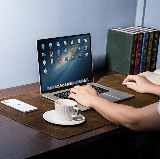 新製品が出回る本革 デスクマット パソコンマット 80*40cm　厚手牛革 デスクマットレザー 本革 メンズ デスクマット パソコンマット テーブル マウスパッド テーブルマット オフィスや自宅用 ハ