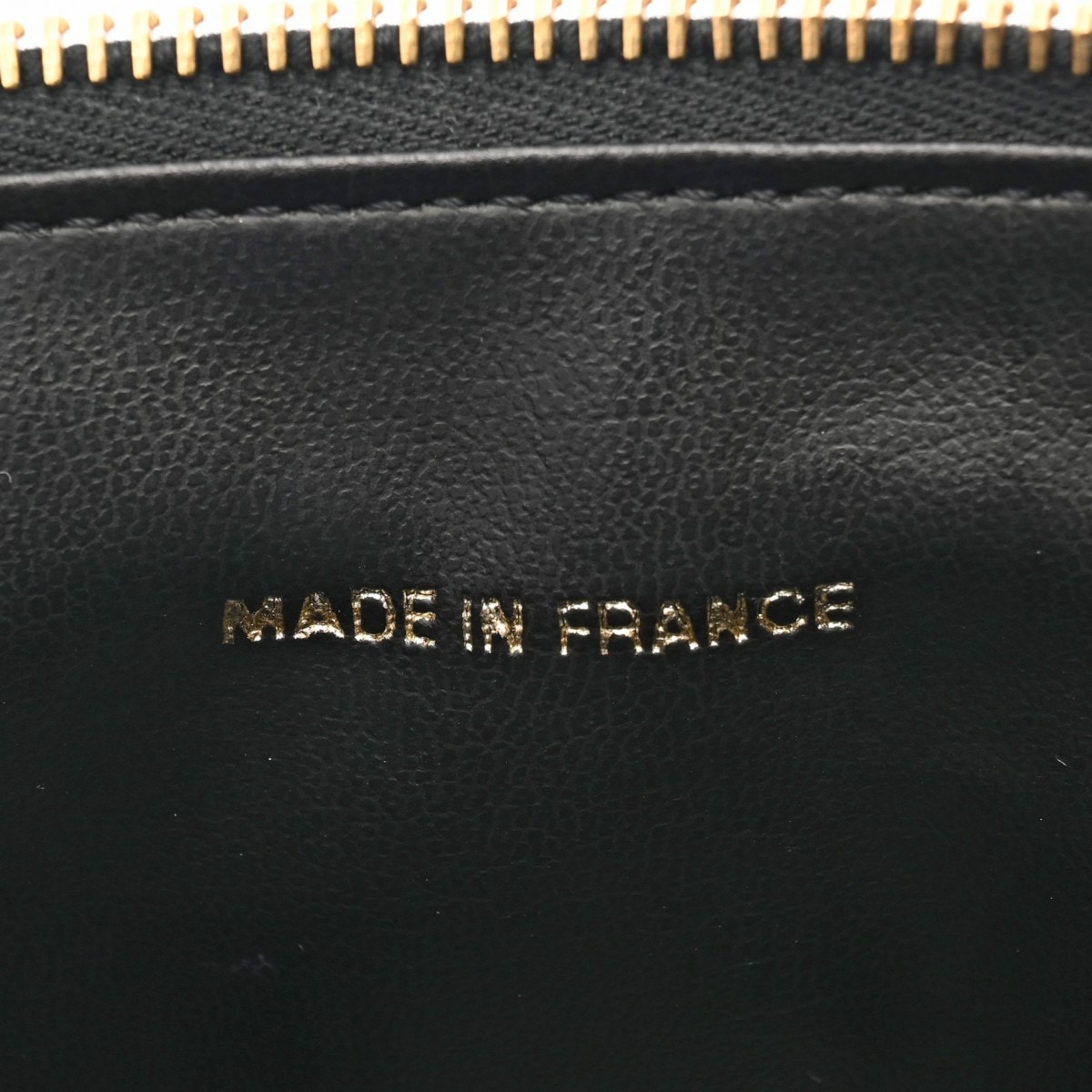 縦型バニティ ブラック A01998 レディース キャビアスキン ハンドバッグ ABランク 中古 銀蔵 縦型バニティ ブラック A01998 レディース キャビアスキン ハンドバッグ ABランク 中古 銀蔵