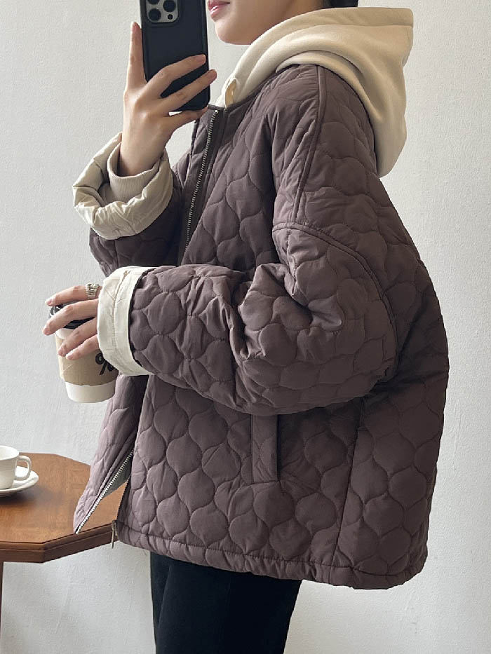 キルティング ジャケット レディース 秋 冬 ノーカラー キルティングジャケット 中綿 軽い 薄手 アウター コート ジャケット ふんわり スッキリ 大きいサイズ 大人 シンプル 着回し 防寒 上品