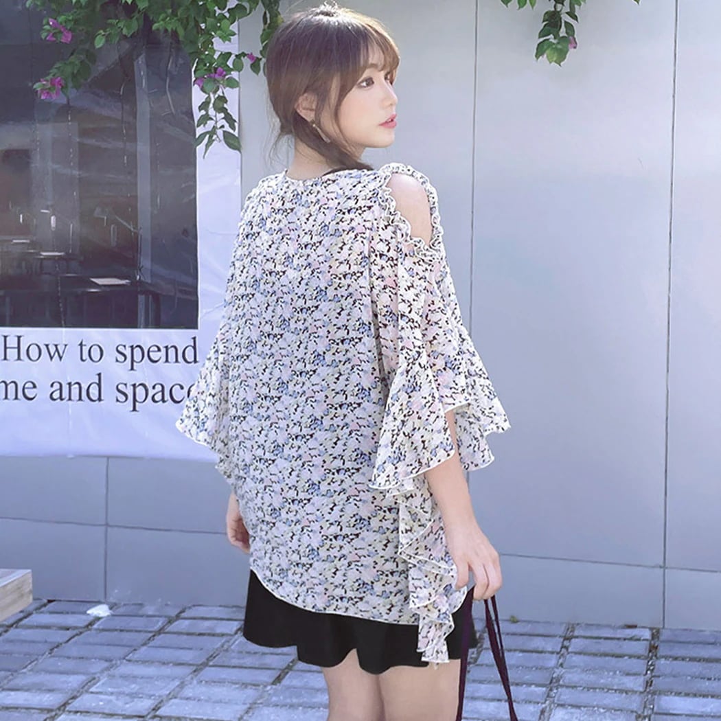 水着 レディース ワンピース バッククロス ストラップ オープンショルダー ５分袖 黒 ショートパンツ 3点セット 大きいサイズ 体型カバー水着 ぽっちゃり 可愛い 花柄 ワイヤー 一体型パッド