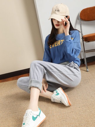 ボトムス パンツ デート ジョガーパンツ かわいい 大人可愛い きれいめ シンプル カジュアル 大人 上品 おしゃれ お洒落 主役級 存在感 春 秋 冬 10代 20代 30代 レディース 女性用 ボトムス パンツ デート ジョガーパンツ かわいい 大人可愛い きれいめ シンプル カジュアル 大人 上品 おしゃれ お洒落 主役級 存在感 春 秋 冬 10代 20代 30代 レディース 女性用