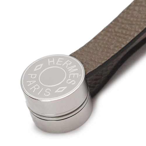 エルメス グローブホルダー HERMES HE91-GHL-MALI-ETO/GLOVE HOLDER MALICE ETOUPE/SV 手袋ホルダー マリス レザー エトープILB