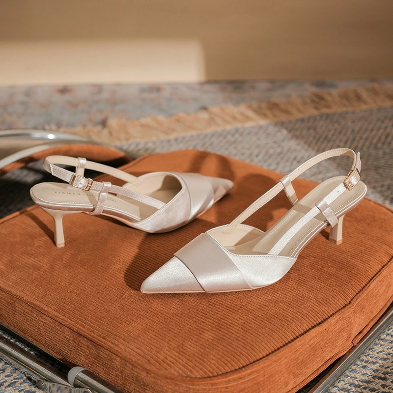 レディース サンダル パンプス バックストラップパンプス ハイヒールミュール シルク調 ポインテッドトゥバックストラップ 美脚 セパレートパンプス 6cm ピンヒール 細ヒール カジュアル オフィ レディース サンダル パンプス バックストラップパンプス ハイヒールミュール シルク調 ポインテッドトゥバックストラップ 美脚 セパレートパンプス 6cm ピンヒール 細ヒール カジュアル オフィ