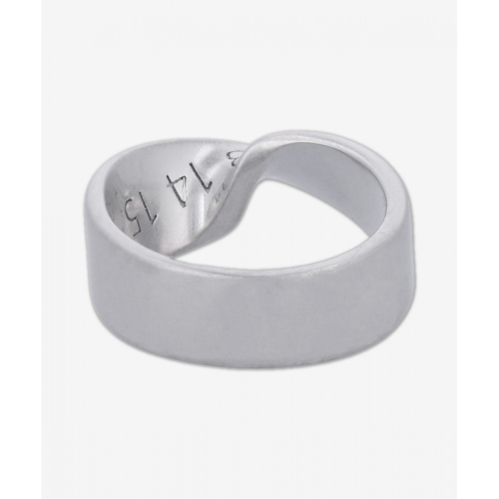 メゾンマルジェラツイストナンバリングリング-シルバー/SM2UQ0031S12975951 メゾンマルジェラツイストナンバリングリング-シルバー/SM2UQ0031S12975951