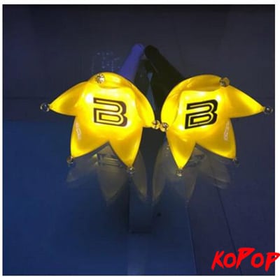 Qoo10] 即配送！BIGBANGペンライト 韓国フ