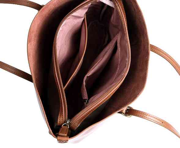 トートバッグ レディース レザー革 ミニトート ファスナー 秋 本革 縦型 革 軽量 ビジネス ゴルフ 肩掛け 通勤 黒 A4 夏 おしゃれ ブランド 2WAY 本革 布 かばん 大きめ 小さめ 冬