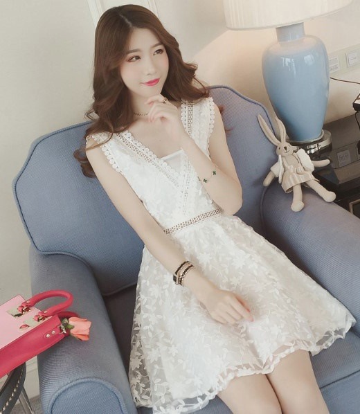 1626.ノースリーブ花柄レースワンピース(ホワイト)2019 春夏 sale パーティー 女子会 結婚式 お呼ばれ レストラン 演奏会 1626.ノースリーブ花柄レースワンピース(ホワイト)2019 春夏 sale パーティー 女子会 結婚式 お呼ばれ レストラン 演奏会