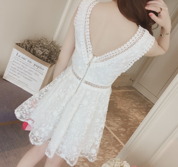 1626.ノースリーブ花柄レースワンピース(ホワイト)2019 春夏 sale パーティー 女子会 結婚式 お呼ばれ レストラン 演奏会 1626.ノースリーブ花柄レースワンピース(ホワイト)2019 春夏 sale パーティー 女子会 結婚式 お呼ばれ レストラン 演奏会