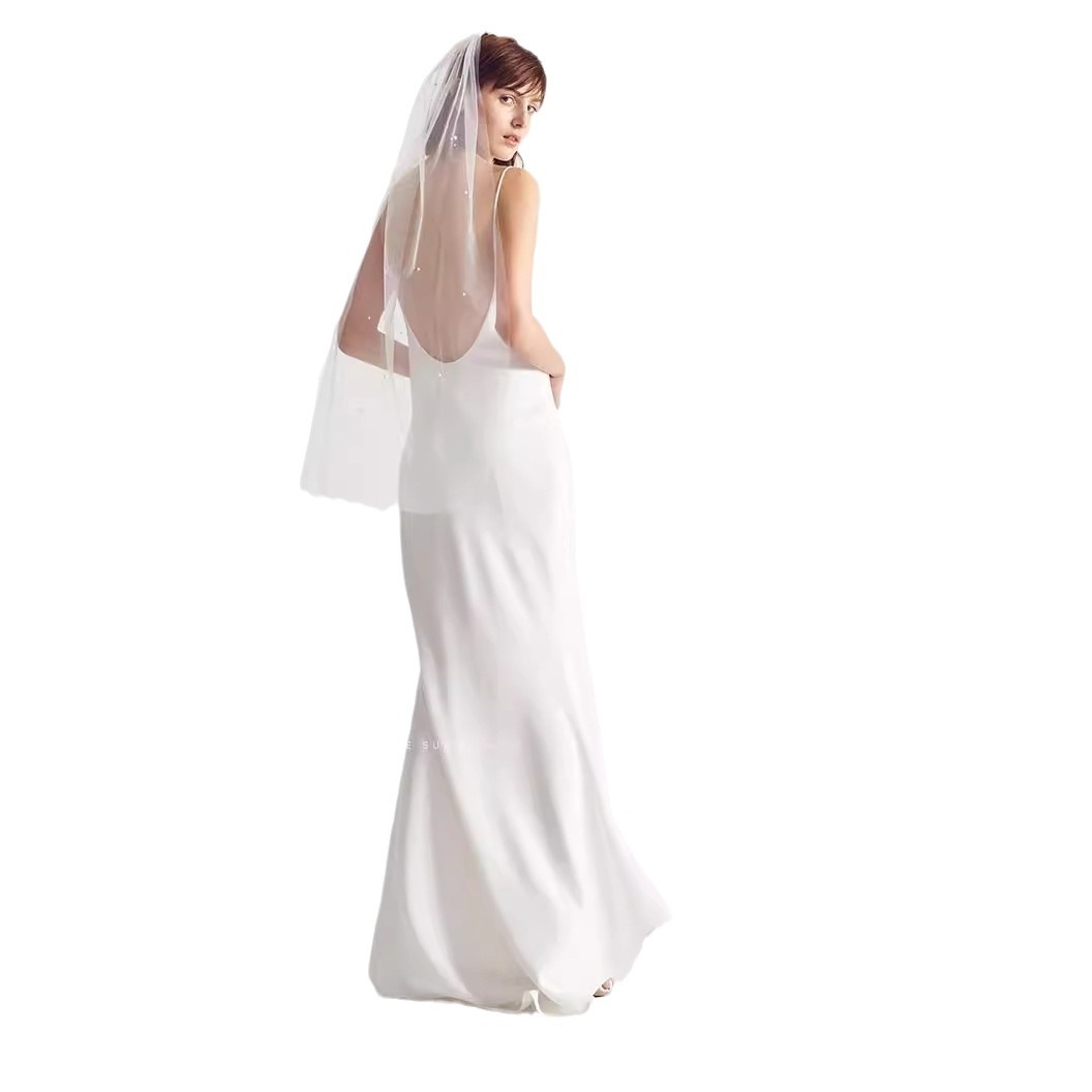 欧米のセクシーな新婦のガーターは大きいです 欧米のセクシーな新婦のガーターは大きいです