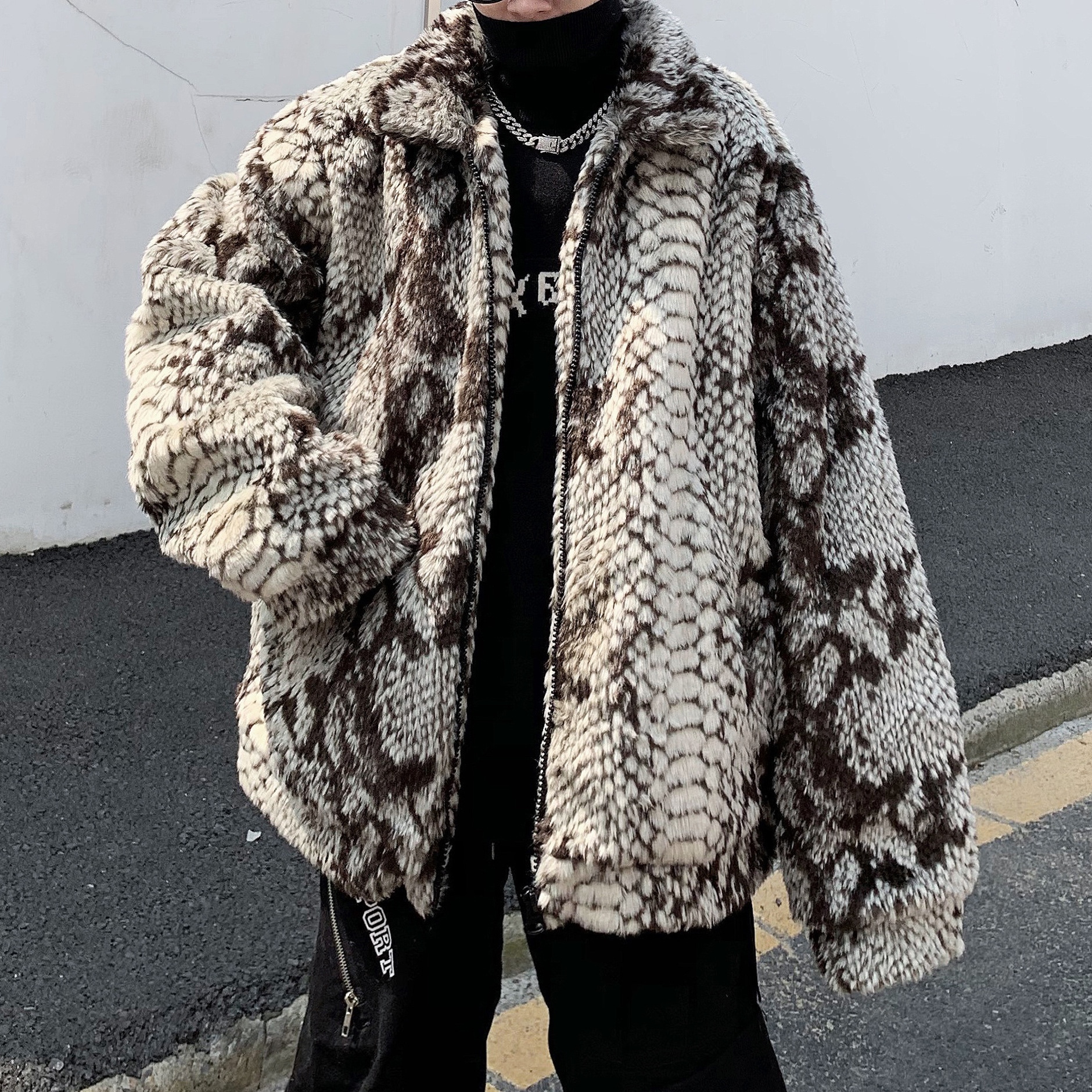 蛇柄 ファージャケット モコモコ パイソン ヘビ柄 フーディー