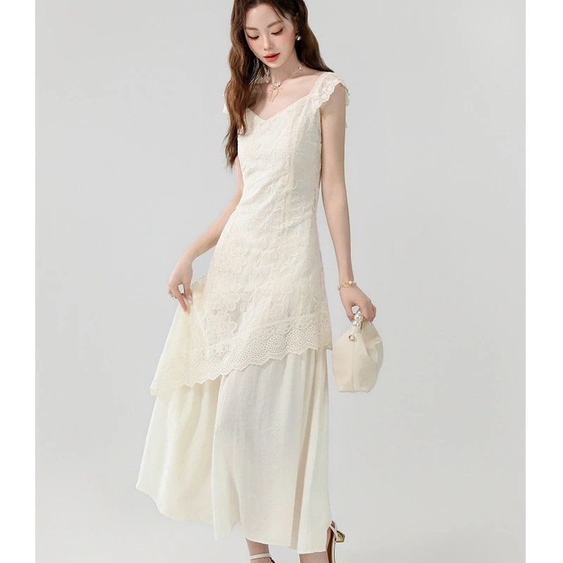 レース刺繡 フレンチスタイル エレガント アシンメトリーワンピースドレス 演奏会 パーティー 結婚式 フォーマル ロングドレス 春 夏 秋 女性 Vネック 上品 大人可愛い 新款 レース刺繡 フレンチスタイル エレガント アシンメトリーワンピースドレス 演奏会 パーティー 結婚式 フォーマル ロングドレス 春 夏 秋 女性 Vネック 上品 大人可愛い 新款