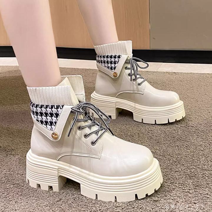 ブーツ ショートブーツ 厚底ソール 学校 美脚 厚底 大人可愛い フェミニン ヒール エレガント カジュアル シンプル お出かけ 旅行 リゾート 秋冬 厚底シューズ 20代 30代 女性用 レディース