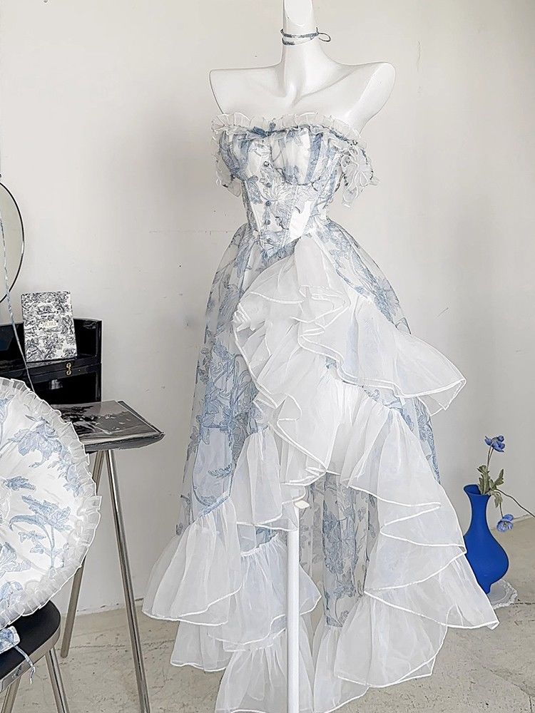 ロリータ 二次元 青い小花 胸つきワンピース夏 プリンセスロリータロングスカート ロリータ 二次元 青い小花 胸つきワンピース夏 プリンセスロリータロングスカート