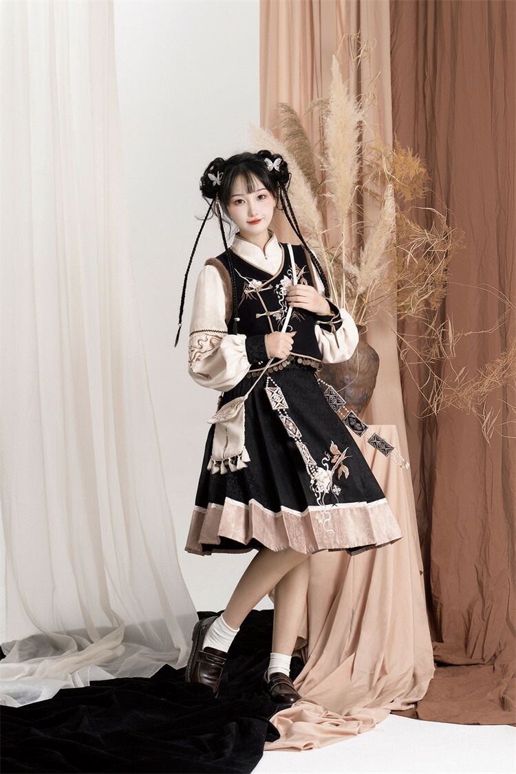 ロリータ レディース 4点セット ブラウス ベスト スカート バッグ 立ち襟 中華風 中華娘 刺しゅう かわいい ロリータ レディース 4点セット ブラウス ベスト スカート バッグ 立ち襟 中華風 中華娘 刺しゅう かわいい
