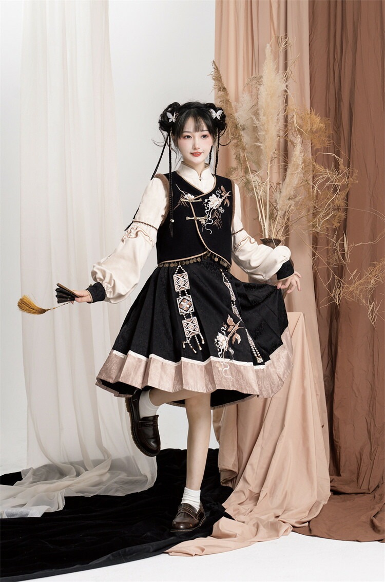 ロリータ レディース 4点セット ブラウス ベスト スカート バッグ 立ち襟 中華風 中華娘 刺しゅう かわいい ロリータ レディース 4点セット ブラウス ベスト スカート バッグ 立ち襟 中華風 中華娘 刺しゅう かわいい