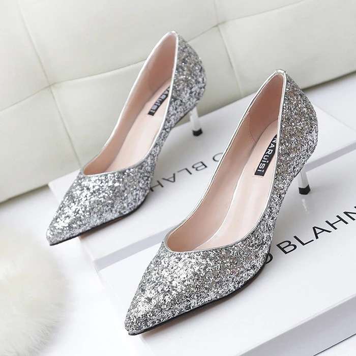 お嬢さま ミドルヒール 5cmヒール 結婚式 パーティーパンプス ウエディングシューズ ブラック blingbling ゴルード 花嫁 疲れない 入園式 レディース 入学式 女っぽ キラキラ パンプ お嬢さま ミドルヒール 5cmヒール 結婚式 パーティーパンプス ウエディングシューズ ブラック blingbling ゴルード 花嫁 疲れない 入園式 レディース 入学式 女っぽ キラキラ パンプ