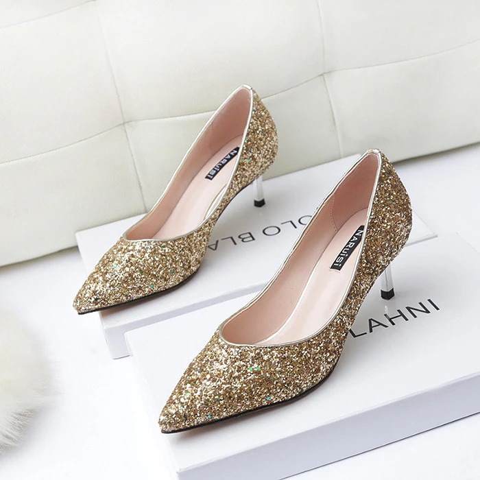 お嬢さま ミドルヒール 5cmヒール 結婚式 パーティーパンプス ウエディングシューズ ブラック blingbling ゴルード 花嫁 疲れない 入園式 レディース 入学式 女っぽ キラキラ パンプ お嬢さま ミドルヒール 5cmヒール 結婚式 パーティーパンプス ウエディングシューズ ブラック blingbling ゴルード 花嫁 疲れない 入園式 レディース 入学式 女っぽ キラキラ パンプ